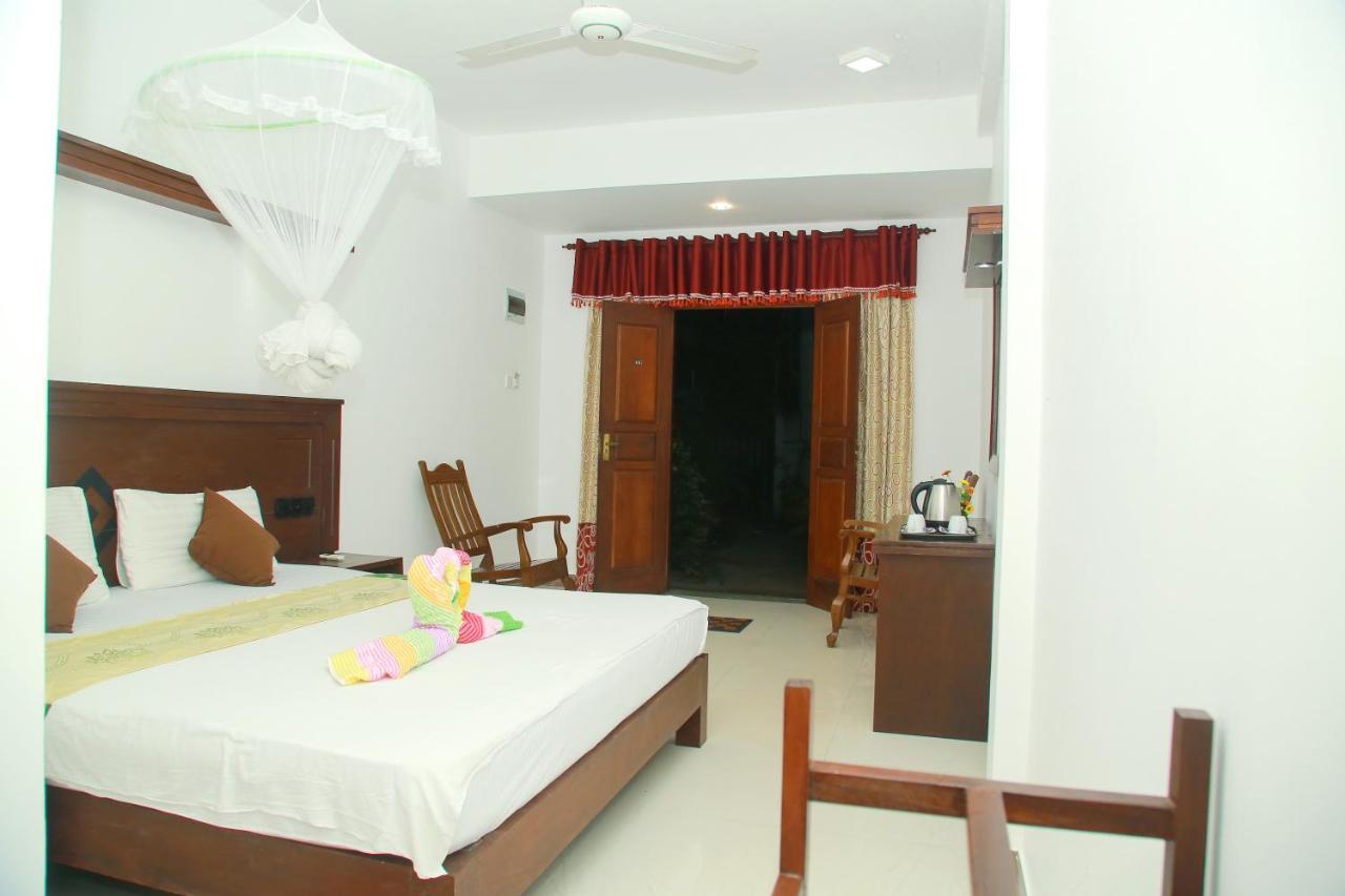 Suwa Arana Resort มิริสซา ภายนอก รูปภาพ